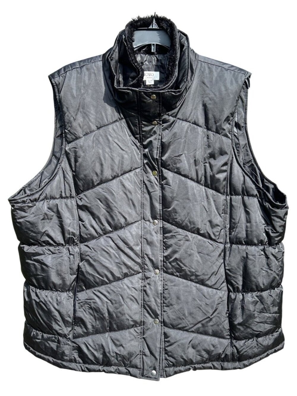 Cato Womens Plus Size 26/28W Black Puffer Vest Faux Fur Collar Zipper & Snap